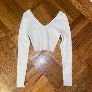 Long sleeve crop top